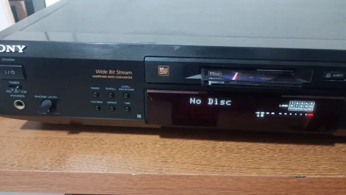 Vendo aparelho de Mini disc MD 