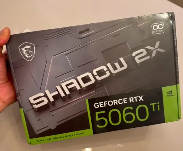 Placa de Video RTX 5060 TI 8GB nova lacrada (leia a descrição)