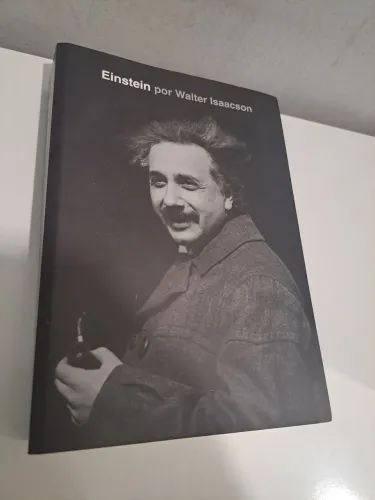 Biografia Albert Eistein