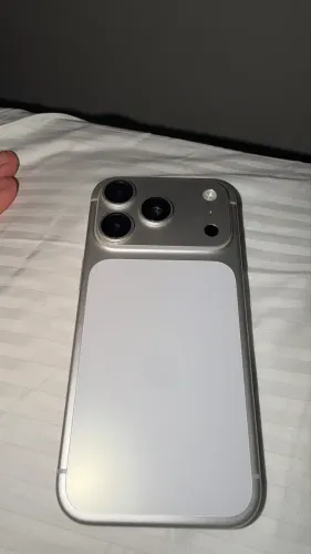 iPhone 17 Pro 256 GB - Impecável, completo e na garantia