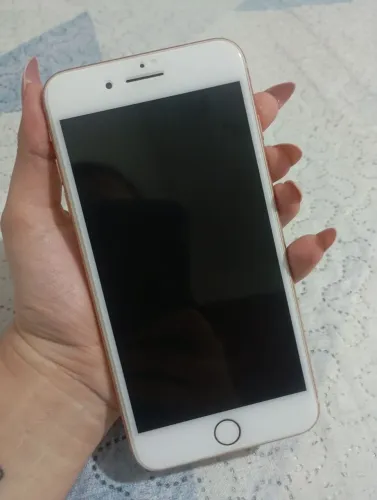 IPHONE 8 PLUS