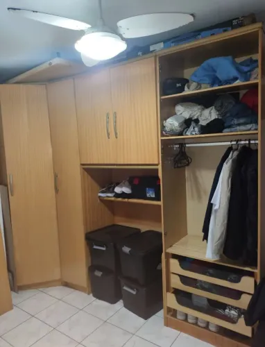 GUARDA ROUPA COM CAMA DE SOLTEIRO