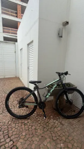 Mountain bike - Lanai Sunn