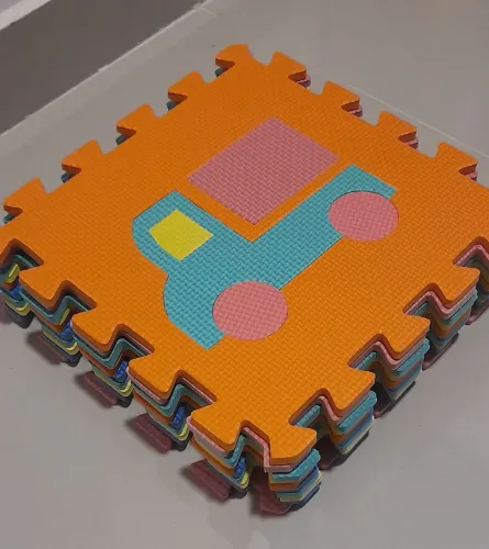 Tapete Tatame em EVA decorado infantil 10 peças 30x30cm