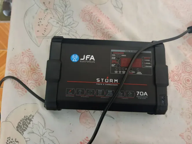 VENDE SE FONTE JFA 70 AMP