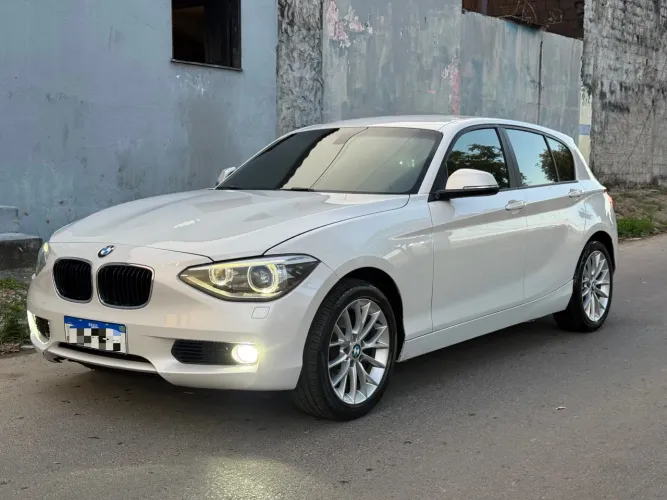 BMW 118IA / Urban/sport 1.6 TB 16V 170cv 5P 2015