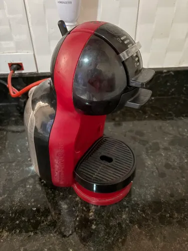 Cafeteira elétrica dolce gusto