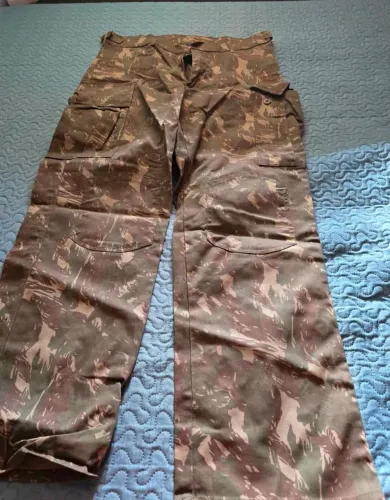 Roupa militar