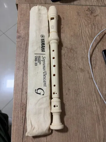 Flauta doce Yamaha YRS-23