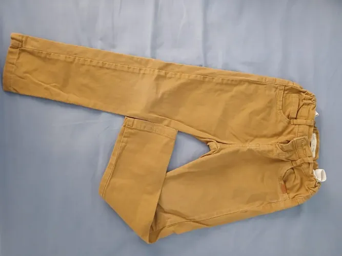 Calça de sarja infantil caramelo (c/ajuste de elástico interno) tam:05