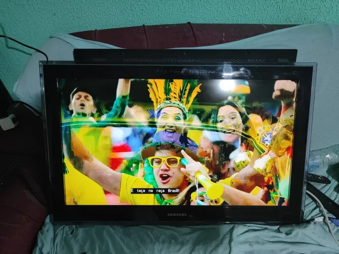Vendo tv sansung 32 polegadas digital