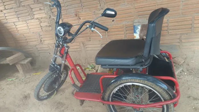 Triciclo Elétrico 