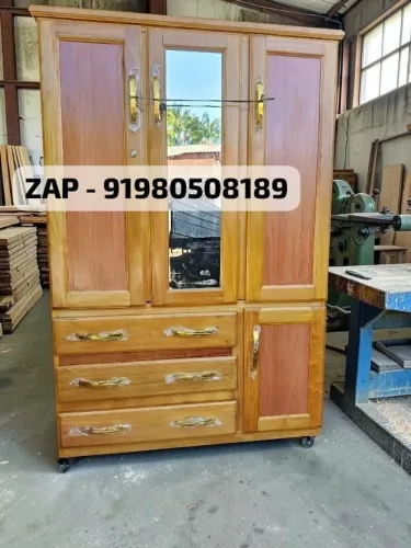 Guarda roupa de solteiro 3 portas NOVO