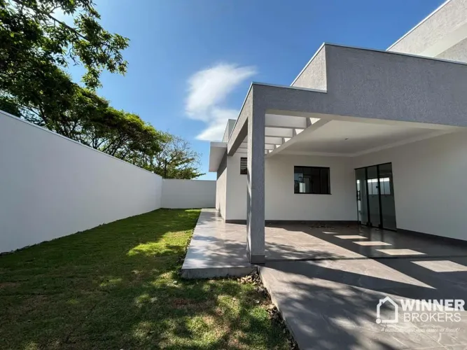 Casa com 3 dormitórios à venda, 86 m² por R$ 485.000,00 - Loteamento Madrid - Maringá/PR