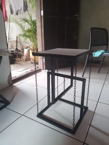 Fabrico e vendo Mesa de centro tipo suspensa e banco de assento