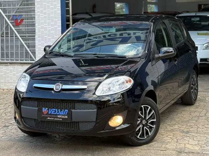 Fiat Palio Attractive 1.0 EVO Fire Flex 8V 5P 2014