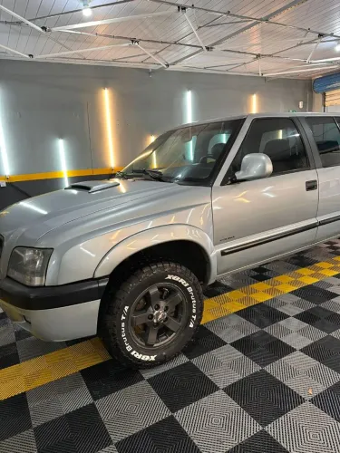 Chevrolet S10 P-up Colina 2.8 TDI 4x2/4x4 CD Dies. 2006