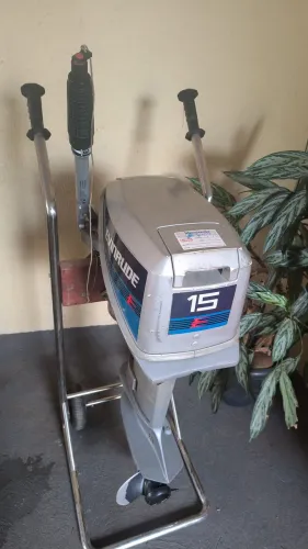 Motor ENVINRUDE