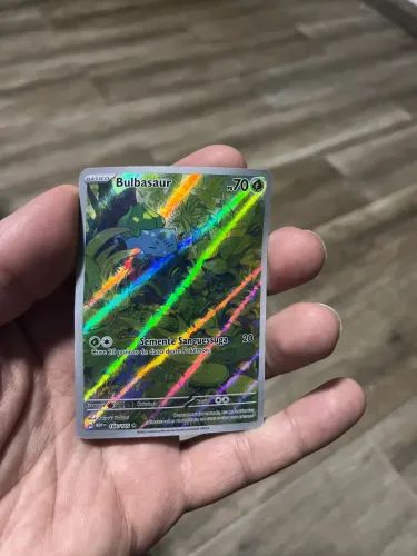 Carta Pokémon Bulbasaur 166/165 Full Art Ilustração Rara