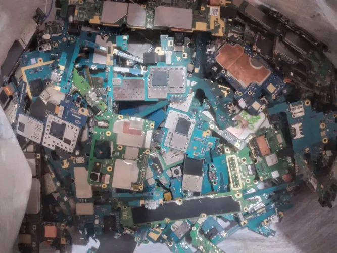 PLACAS SUCATAS DE CELULARES - LEIA A DESCRIÇÃO PRA NÃO FICAR FALANDO SOZINHO 