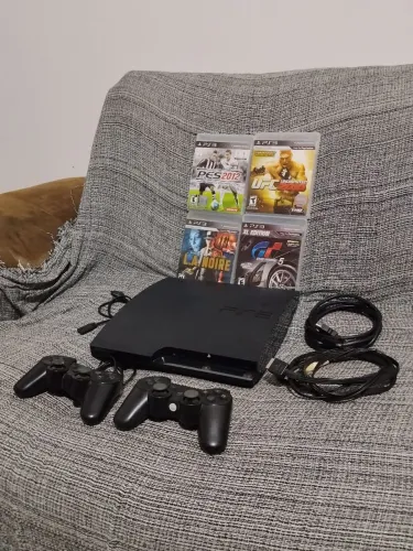 Playstation 3 Slim - PS3 - Play 3 - COMPLETO (Leia a descrição)