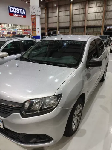 Renault Logan Authentique Hi-flex 1.0 16V 4P 2015