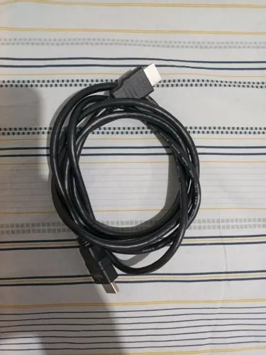 Vende-Se Cabo HDMI Em Perfeito Estado