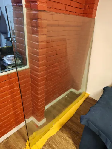 TAMPO DE VIDRO PARA MESA - USADO