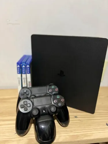 Vendo ps4 novo novo