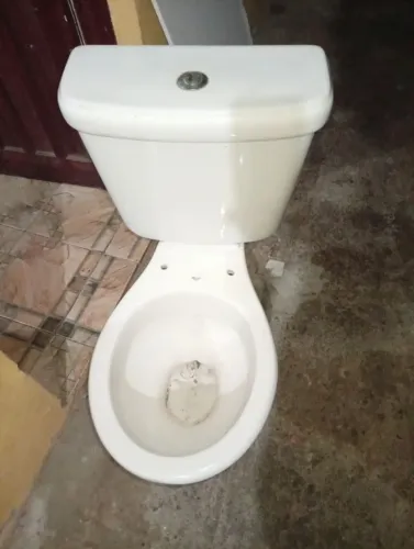 Vaso com caixa acoplada 