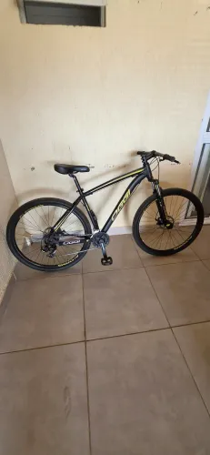 Vendo bicicleta OGGI aro 29