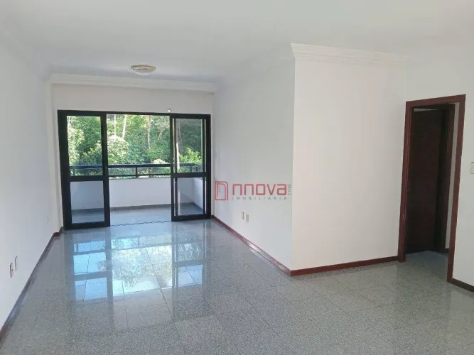 Aluga apartamento amplo com 4 quartos duas suítes, varanda, armários, garagens, 120 m² por