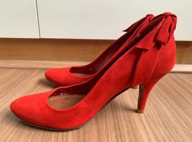 Scarpin schutz vermelho