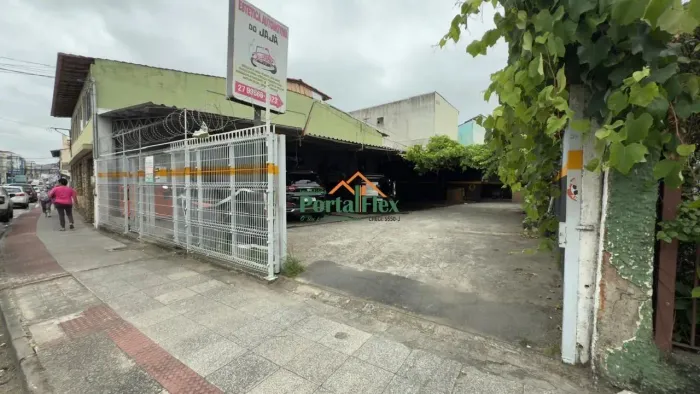 Galpão à venda em Parque Residencial Laranjeiras - Serra/ES