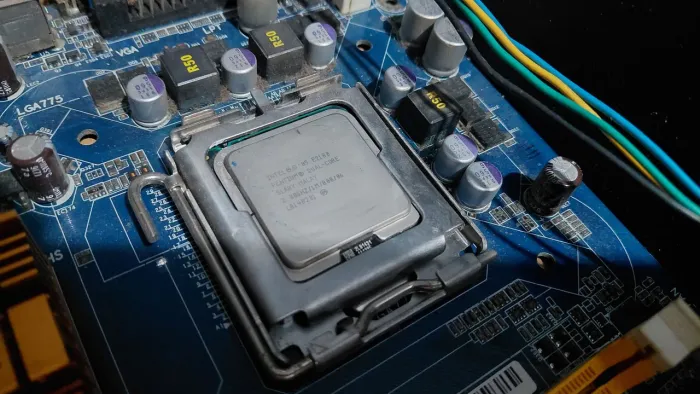 Kit processador e placa mãe 775 ddr2