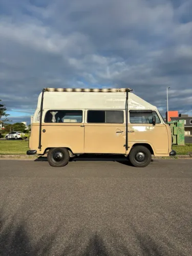 Volkswagen Kombi Standard 1.4 MI Total Flex 8V 2012