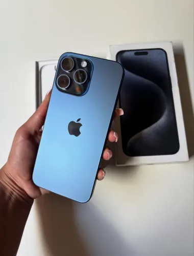 iphone 15 pro max 256 Face ID OFF