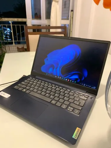 Notbook i3 1215U 4gb 3200mhz 256GB