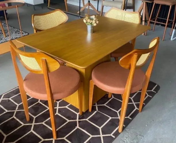 Mesa de Jantar Barbara com 4 Cadeiras Atenas (120x80) - Entrega DF e Entorno