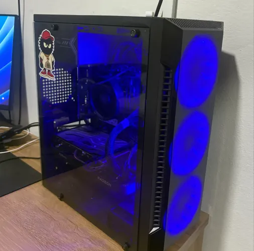 PC Gamer Ryzen 5 5500 | RX 6600 | 16GB RAM | SSD NVMe 500GB | Fonte MSI 650W
