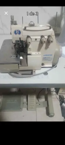 Máquina overloque industrial