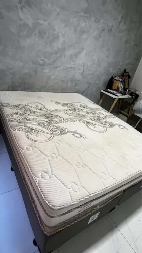 CAMA QUEEN AGATA - C/ MOLAS ENSACADAS