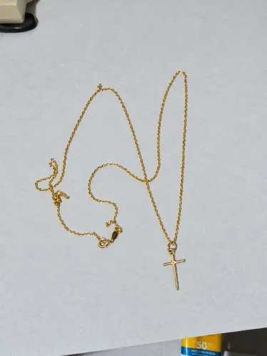 Colar Roma banhado a ouro com pingente