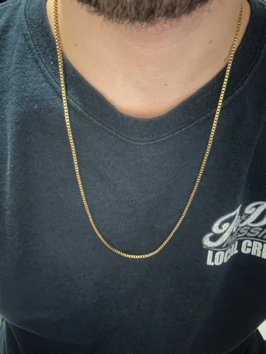 Corrente banhada a ouro 18k 10mm,  60cm em aço cirúrgico sem detalhes 