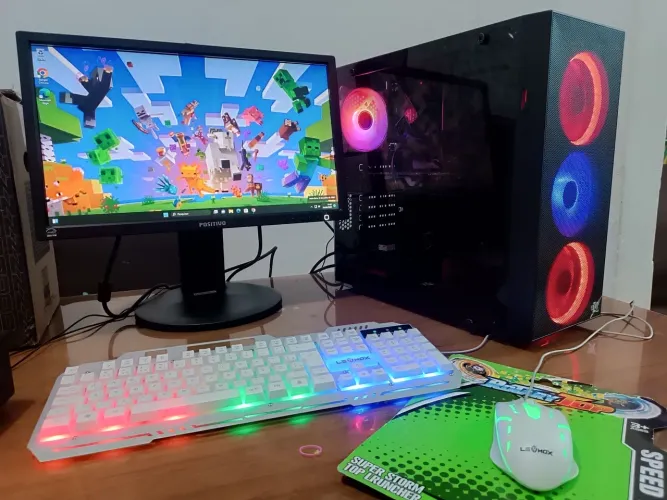 Computador gamer i5,7 geração vídeo 4 GB, 10,1 16 GB ssd256 windows 11