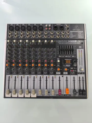 Mesa De Som Com Efeitos Bivolt Xenyx X 1222 USB - Behringer