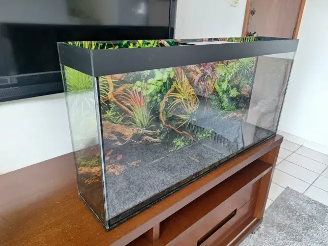 Aquário 75 litros (95x18x45cm)