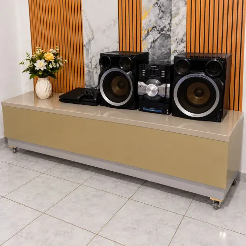 Rack MDF Grande Semi Nova 190x60: Retirar no Aero Rancho!