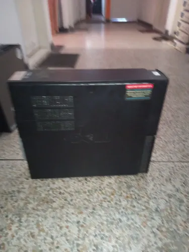 Gabinete mais placas mãe 