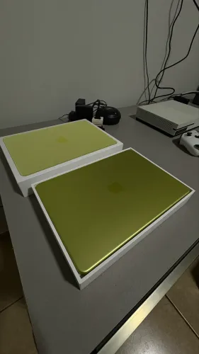 MacBook Neo 13?
